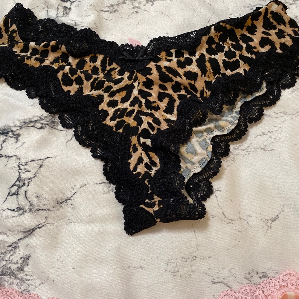 Vs cheeky lace panty